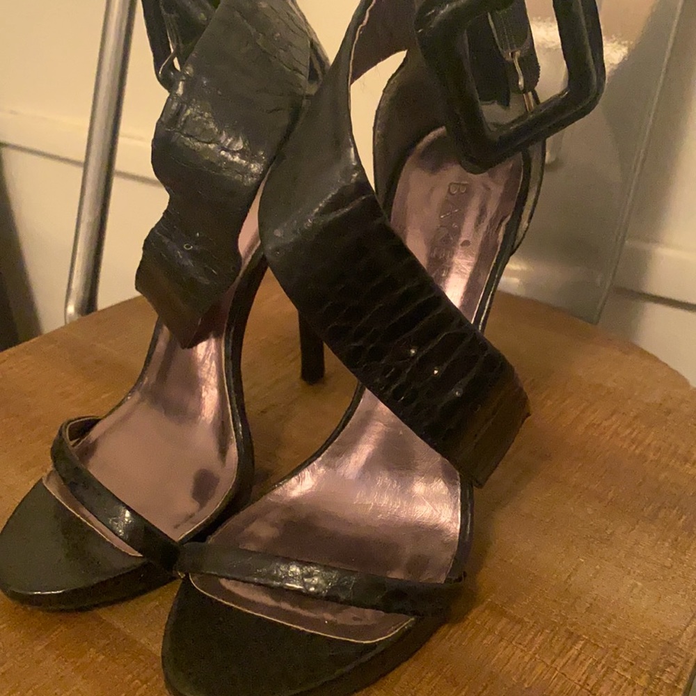 Black Baker’s Stilleto Heels with Ankle Buckle